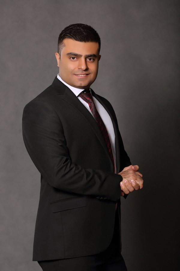 Peymaan Niknazar Bio